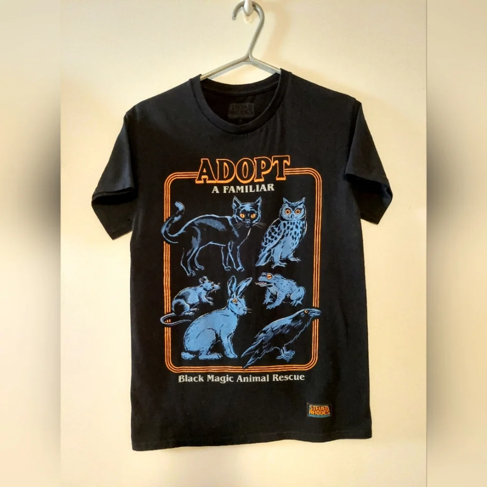 Steven Rhodes "Adopt A Familiar" Black Short Sleeved Graphic T-shirt EUC Size S - Picture 2 of 7